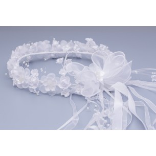 White wreath 057