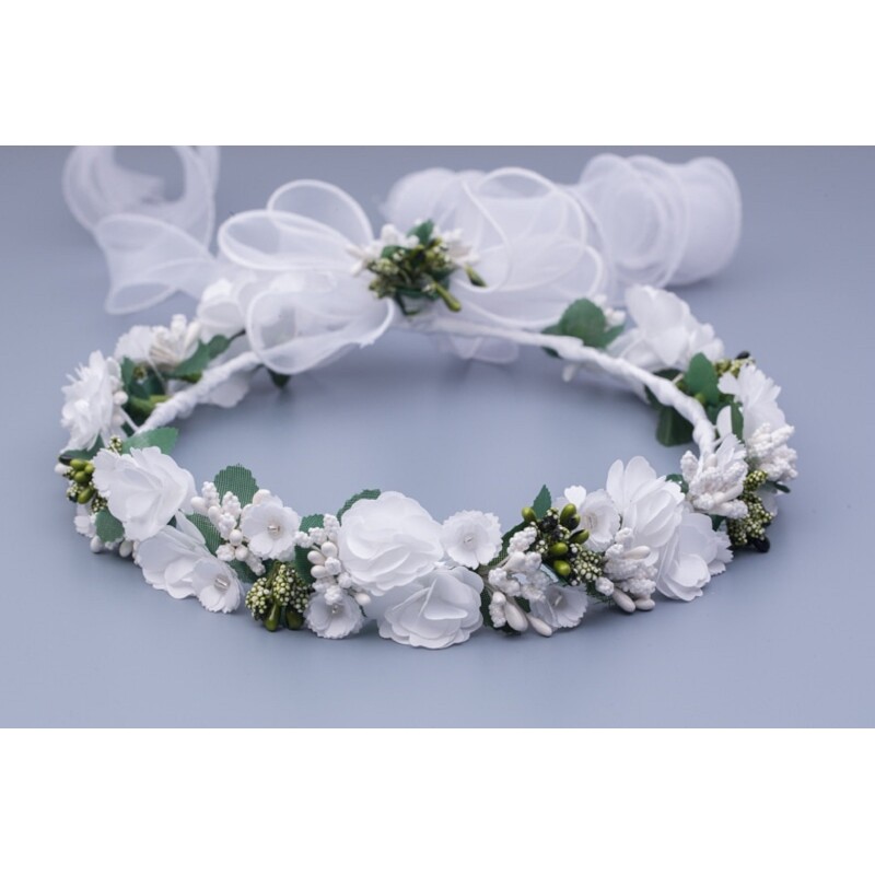White wreath 017