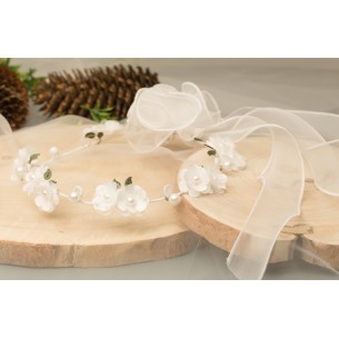 copy of White wreath 069