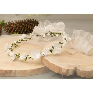 copy of White wreath 031