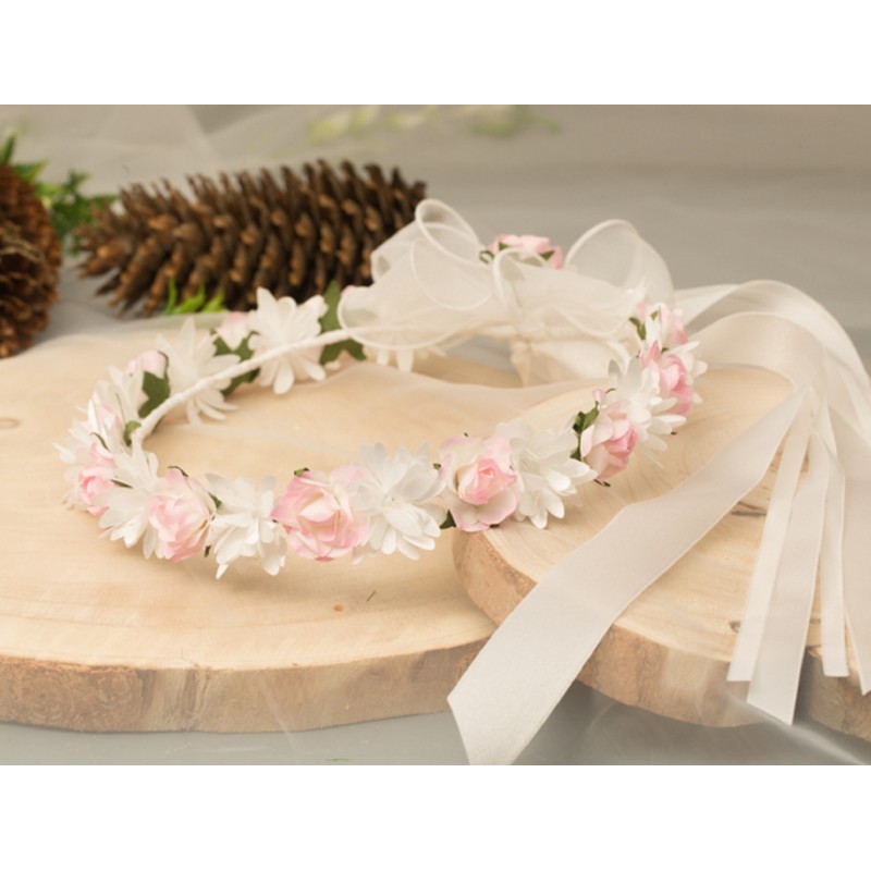 copy of White wreath 010